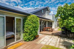 Views on Koru - Wanaka Holiday Home